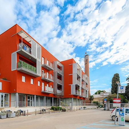 Apartment Ares 13 In Umag Center Exterior foto