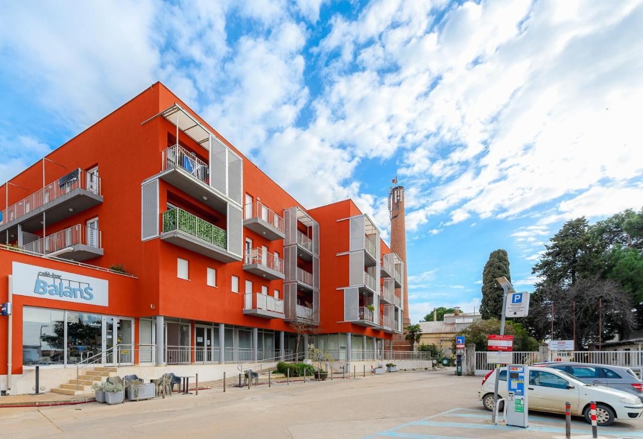 Apartment Ares 13 In Umag Center Exterior foto